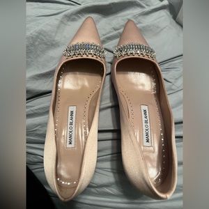 Brand new. manolo blahnik bottara